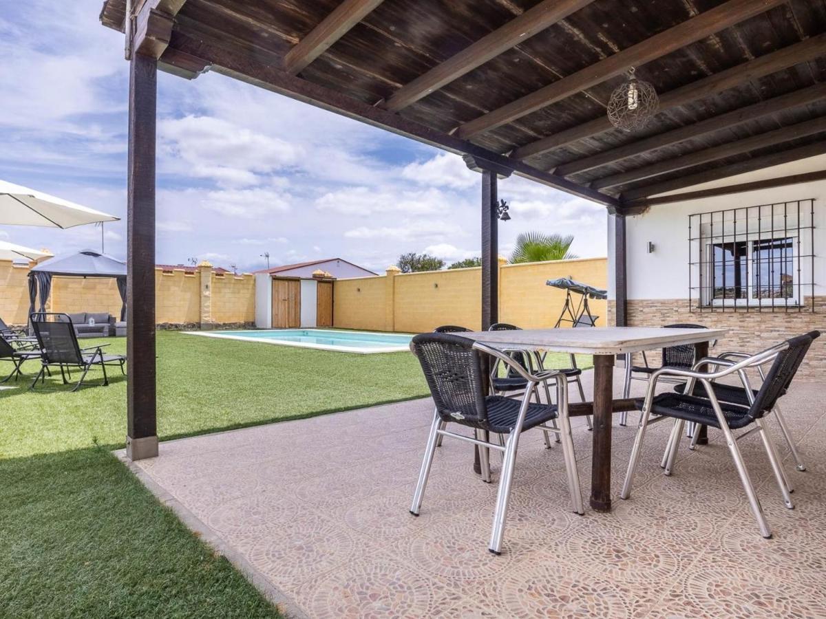 Villa Santa Teresa Vacacional Sevilla Dos Hermanas Ngoại thất bức ảnh