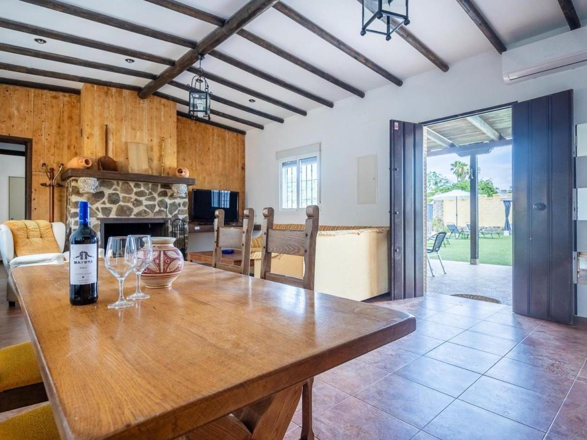 Villa Santa Teresa Vacacional Sevilla Dos Hermanas Ngoại thất bức ảnh